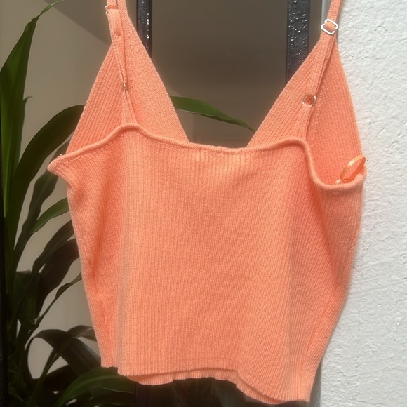 GB crop top - Picture 4 of 8